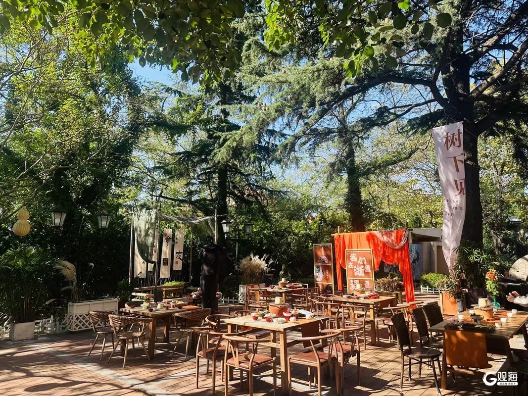 凤凰联盟平台聚焦文化元素创新体验场景……青岛特色餐饮激发消费新热潮(图1)