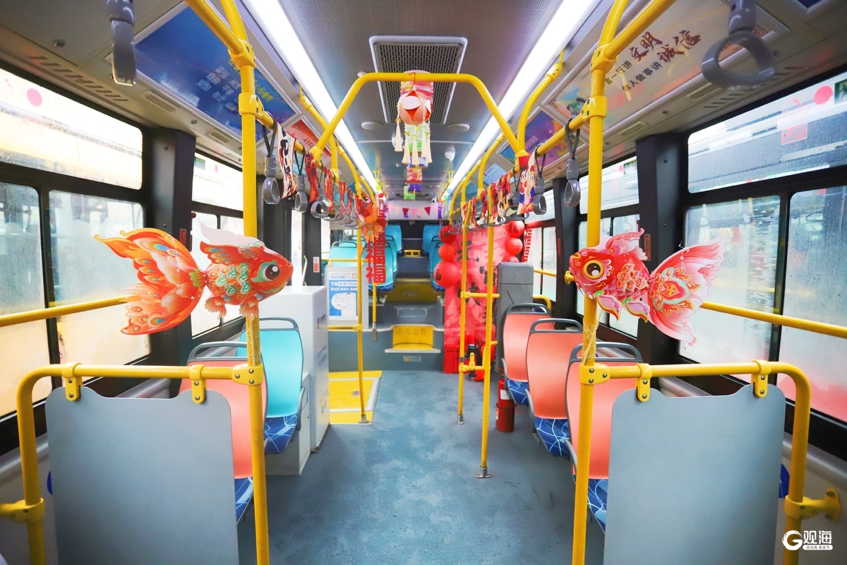 从“怀旧风”到“生肖韵”！青岛“十全十美巴”邀您共赴“元宵奇妙游”(图2)